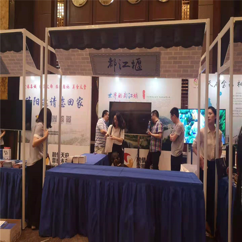 東莞鋁料展覽工廠 標(biāo)準(zhǔn)展板布置與搭建服務(wù)全解析